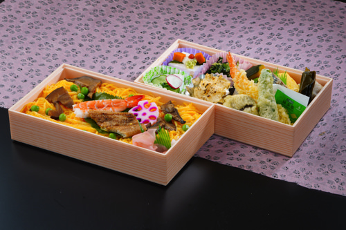 二段季節弁当